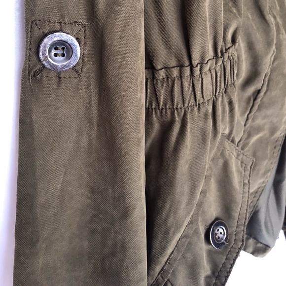 Long Green Lightweight Jacket - Picture 7 of 7